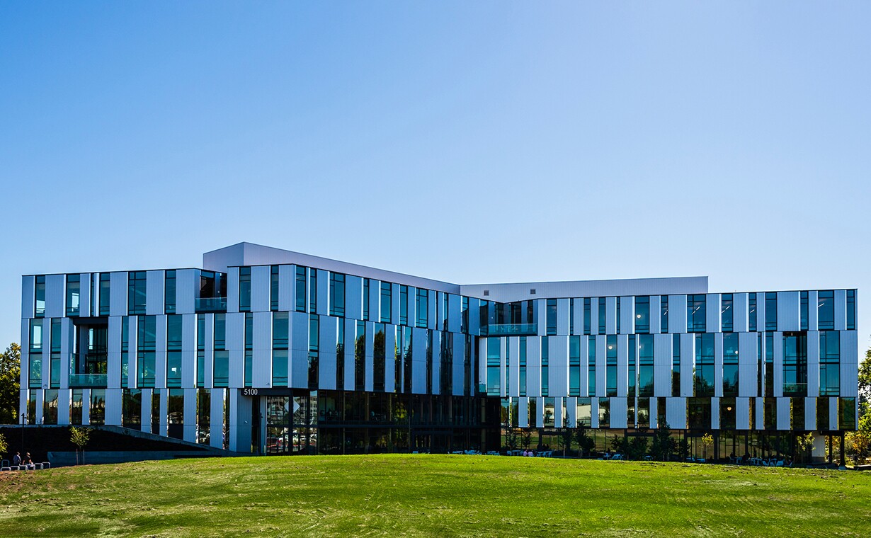 First Tech Credit Union Cascadia Windows Doors