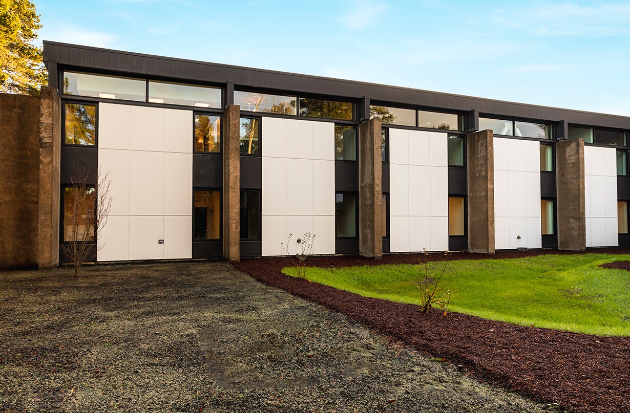 SWOCC Umpqua Hall Health & Science Building - Cascadia Windows (2)