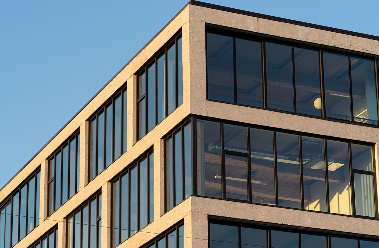 District Office - Cascadia Windows & Doors (8)