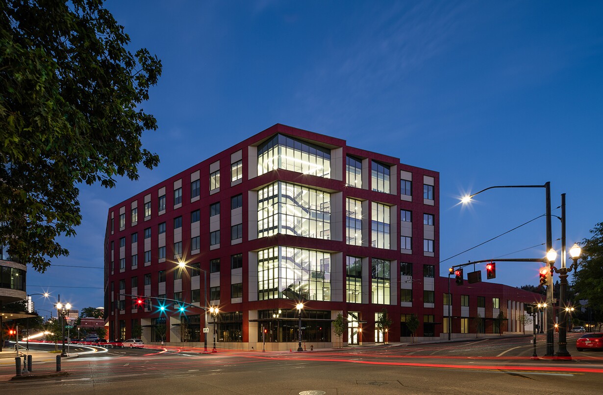 Lincoln High School - Cascadia Windows (7)