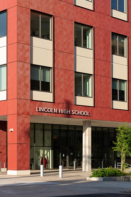 Lincoln High School - Cascadia Windows (2)