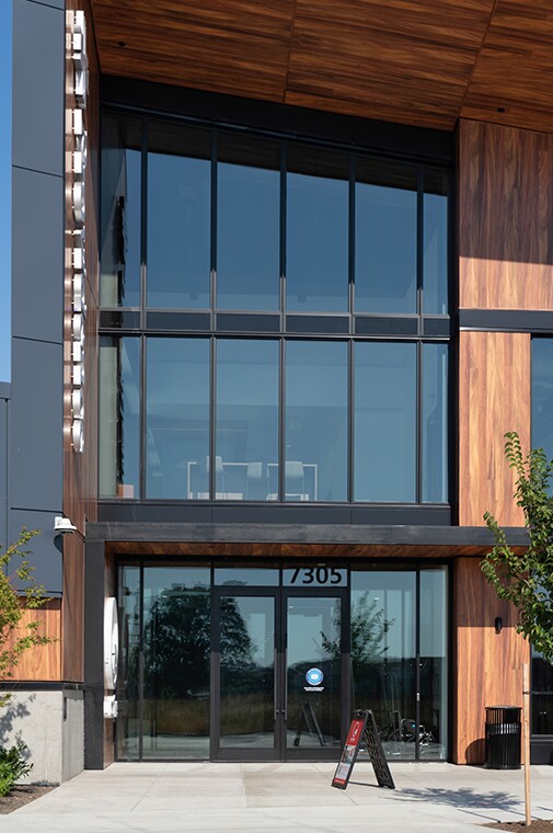 Providence Reed's Crossing Wellness Center - Cascadia Windows (3)