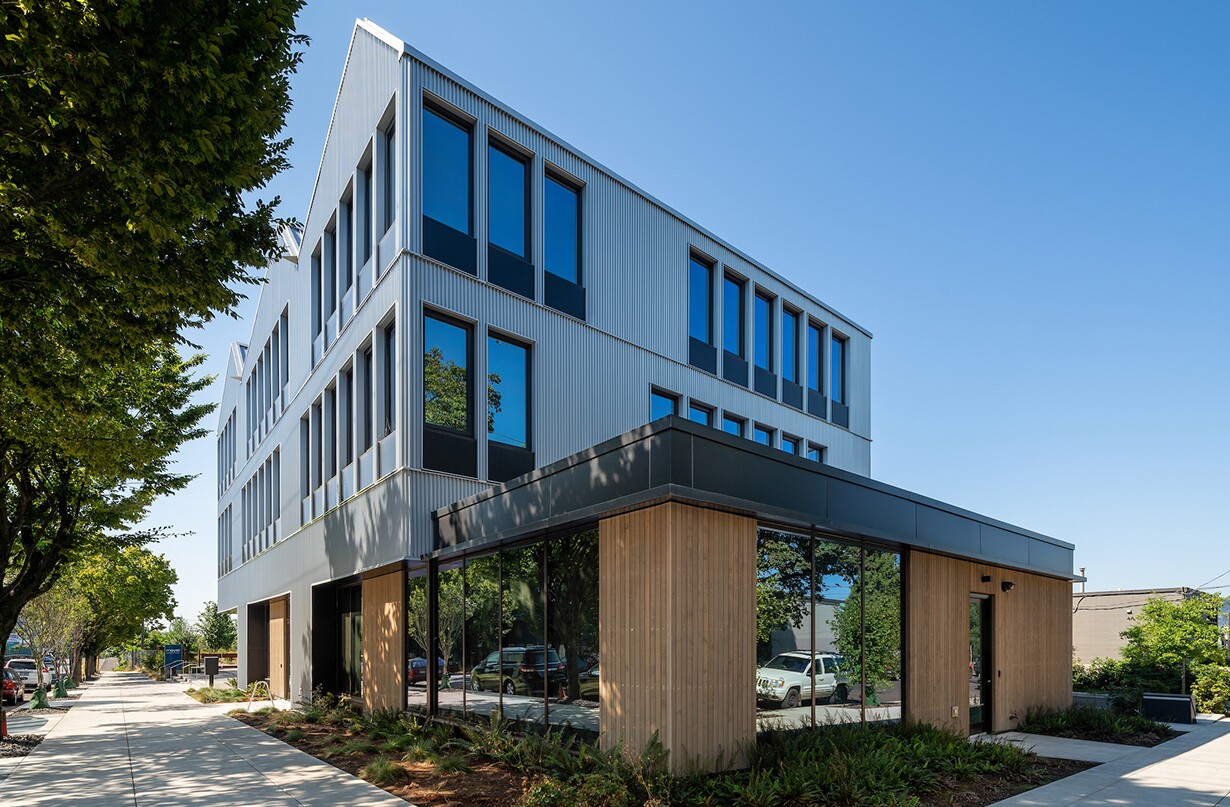 Meyer Memorial Trust HQ - Cascadia Windows (10)