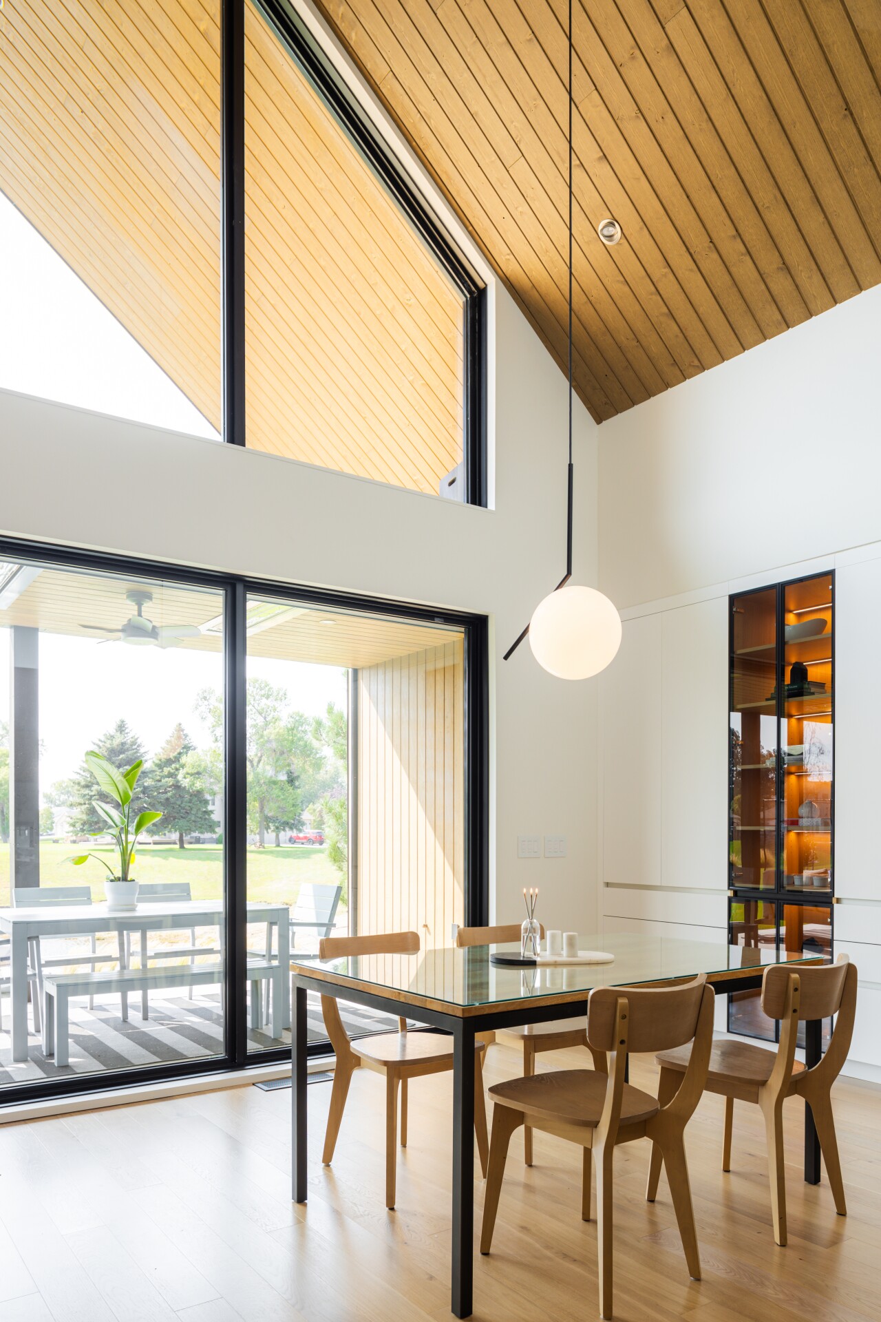 Cascadia Windows -Moonhaus - 16