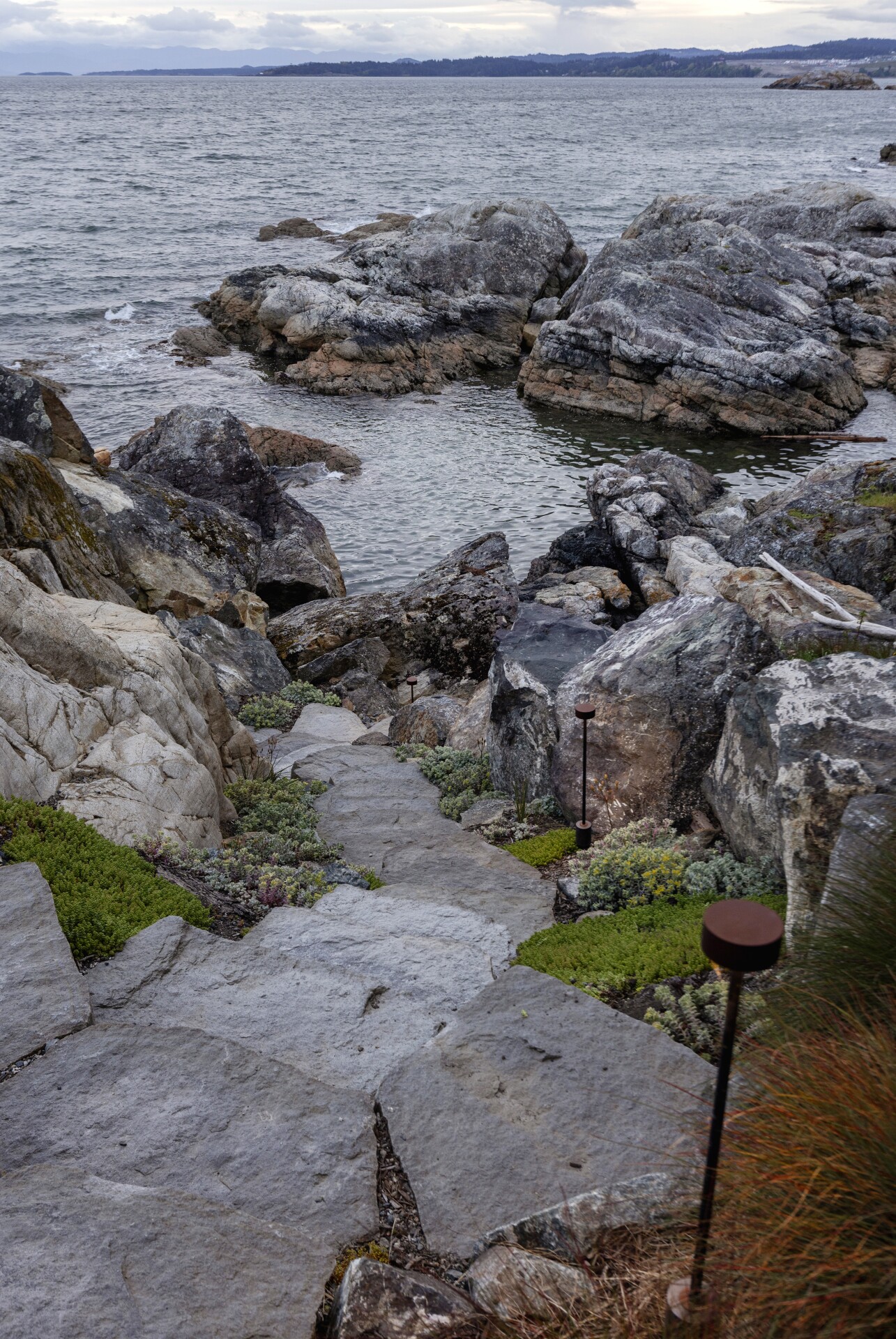 Pontoon-Cove-Eco-House-Universal-Series-15